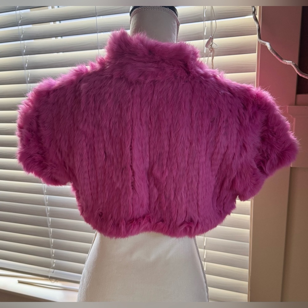 Vintage Luxurious Pink Faux Fur Bolero Jacket - Picture 2 of 6